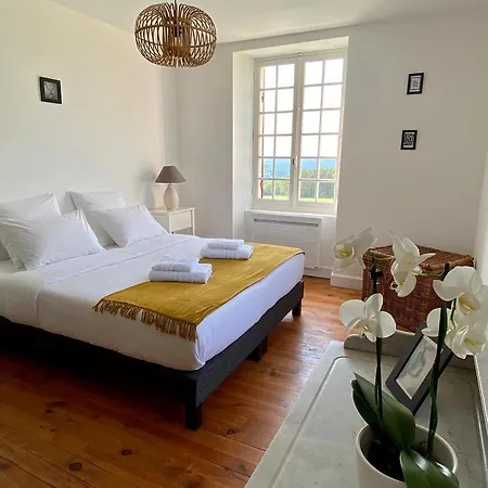 Holiday home Domaine De Cazal - 4 Pers Avec Piscine Au Coeur De 26 Hectares De Nature Preservee Saint-Cyprien (Dordogne)
