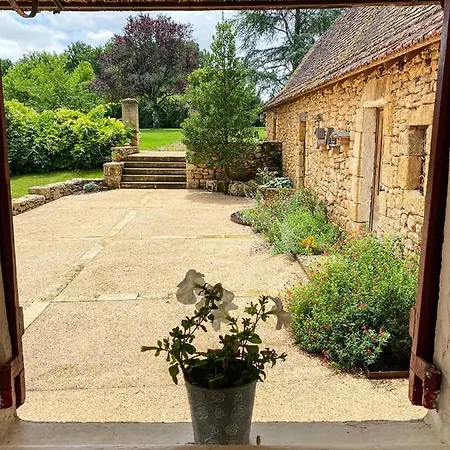 Holiday home Domaine De Cazal - 4 Pers Avec Piscine Au Coeur De 26 Hectares De Nature Preservee *